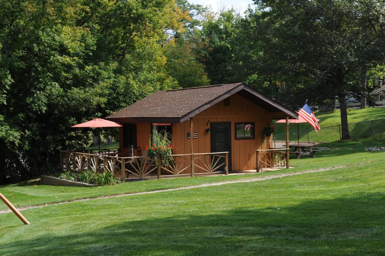 Clear Lake Resort West Branch Exterior foto