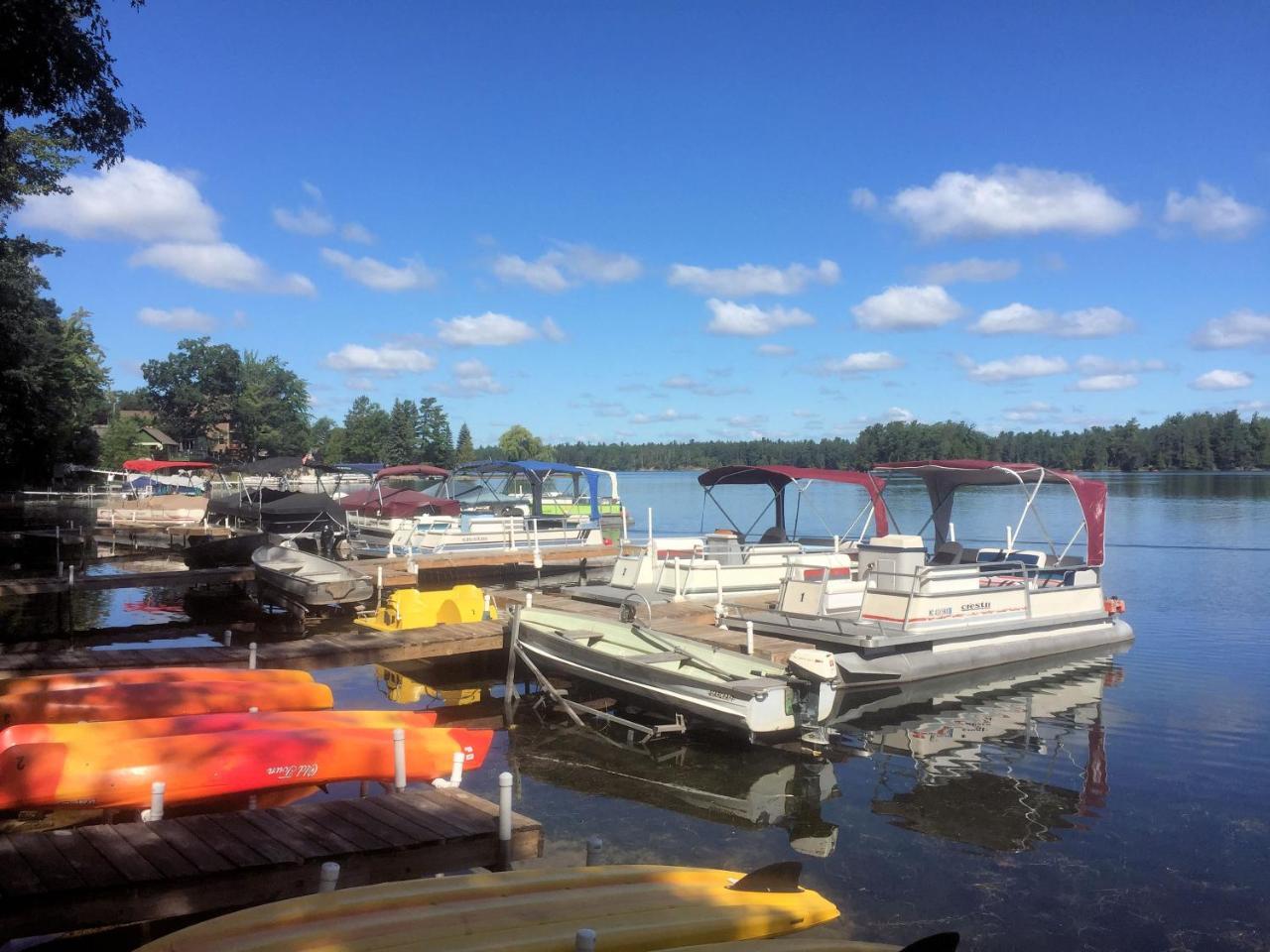 Clear Lake Resort West Branch Exterior foto